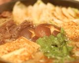 A picture of step 7 of Our Family's Kansai-style Sukiyaki.