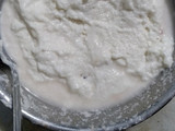ગાર્લિક રવા ઉત્તપા (Garlic Rava Uttapa Recipe In Gujarati)