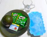 Foto langkah ke 1 dari resep Es Alpukat Kocok Milo.
