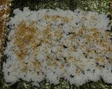 A picture of step 5 of California Rolls.