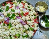 A picture of step 1 of Ghobi mix pakoda.