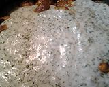 A picture of step 5 of Cheesy sausageball onion casserole.