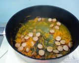 A picture of step 2 of Sausage And Bak Choy.