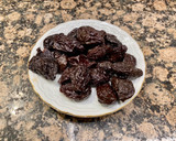 Foto del paso 1 de la receta: Lombarda salteada, con crema balsámica de frambuesa y ciruelas pasas