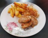 Fokhagymás sertésszűz, sült krumplival, karamellizált hagymával recept fázis 7 fotója