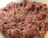 Cukkinibe göngyölt szicíliai húsgolyók recept fázis 2 fotója