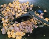 Foto langkah ke 3 dari resep Mini Tuna Corn Pizza.