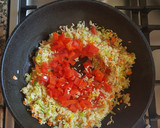 Foto del paso 3 de la receta: Arroz saborizado con pulpito 🐙y camarones