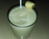 A picture of step 1 of Banana and milk smoothies.