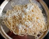 A picture of step 2 of Fried Noodles.