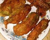 A picture of step 3 of Hari mirch pakory.