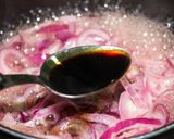 A picture of step 5 of Beer Caramelized Onions.