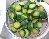 A picture of step 3 of Taiwanese-Style "Kyuchan" Cucumber Pickles.