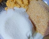 A picture of step 2 of Til Ke Laddu.