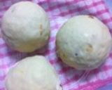 A picture of step 3 of Crunchy Orange Bagels.