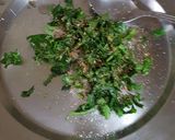 A picture of step 5 of Dhania Parantha.