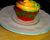 A picture of step 21 of 3 colour Cupcakes.