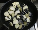 A picture of step 4 of Fried Eggplant and Chicken with Mizore Sauce (Namban-style).