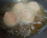 A picture of step 6 of Poha Potato balls.