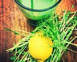 A picture of step 1 of Green Pea Shoot Juice.