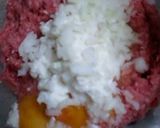 A picture of step 2 of Juicy Hamburger Steaks.