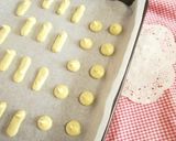 A picture of step 10 of Crispy Matcha French Biscuits (Langue de Chat).