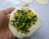 A picture of step 8 of Chinese Dim Sum Chive Buns.