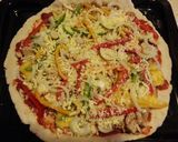 A picture of step 6 of Hawaiian Pizza..