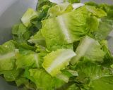 Foto langkah ke 2 dari resep 166. Romaine tumis saos tirem.