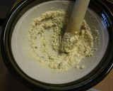 A picture of step 5 of Hijiki Seaweed & Avocado Western-Style Dressing.
