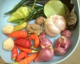 Foto langkah ke 1 dari resep Sayap Ayam Mercon Cabe Ijo.
