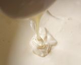 A picture of step 8 of Spongecake (Pâte à Génoise).