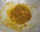 Foto langkah ke 4 dari resep 74. Opor Ayam Telur.
