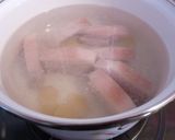 A picture of step 1 of Pork Belly Cubes Cooked with Canned Pineapple.
