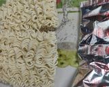 वेज चीज़ मैगी (veg cheese maggi recipe in Hindi) रेसिपी चरण 1 फोटो