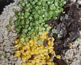 Foto langkah ke 6 dari resep Orak arik ayam giling 2 bahan.