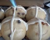 A picture of step 14 of Hot cross buns.