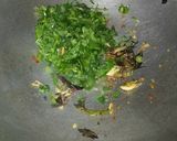 A picture of step 5 of Methi leaves pakoda kadhi.