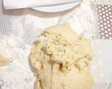 Foto del paso 3 de la receta: Panecillos dulces con pasas