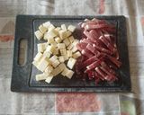Foto del passaggio 1 della ricetta Insalata mista con carciofi grigliati sott'olio, speck, asiago e focaccia