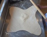 Foto del paso 3 de la receta: Masa hojaldre