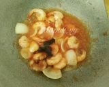 Foto langkah ke 3 dari resep UDANG SAUS Pedas asam manis.