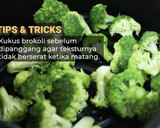 Foto langkah ke 1 dari resep Brokoli Panggang Keju Devina Hermawan.