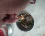 A picture of step 3 of Lasuni Dal Palak Khichdi.
