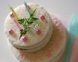 A picture of step 8 of Tiny Sandwich Cake.