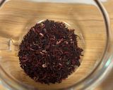 Foto del paso 3 de la receta: Té de Hibisco con Especias (Te de otoño)