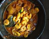 Kumro-Chingri'r Dalna(Pumpkin and Prawn Curry) recipe step 3 photo
