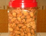 A picture of step 6 of Wheaty crackles.