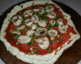 A picture of step 5 of Las Vegas Supreme Pizza.