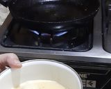 A picture of step 5 of French toast filled with chocolate and banana.